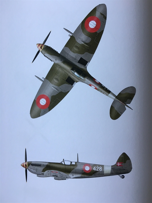 DMC Decals 72-004 Spitfire flags and cockades